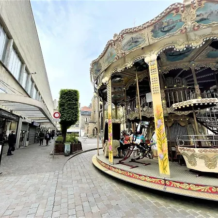 Le Condorcet Hyper-centre 公寓 *